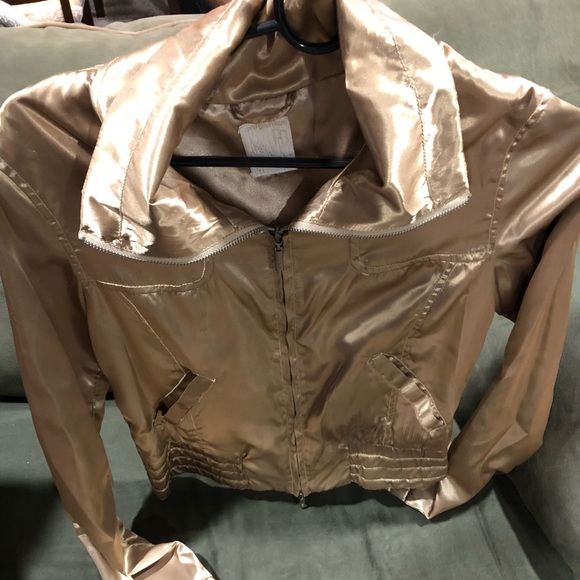 Stradivarius Golden Jacket Size XS-S - Picture 2 of 7